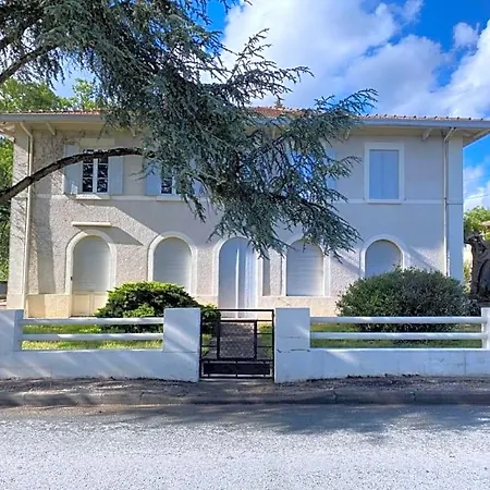 Maison Farol 3* Саль