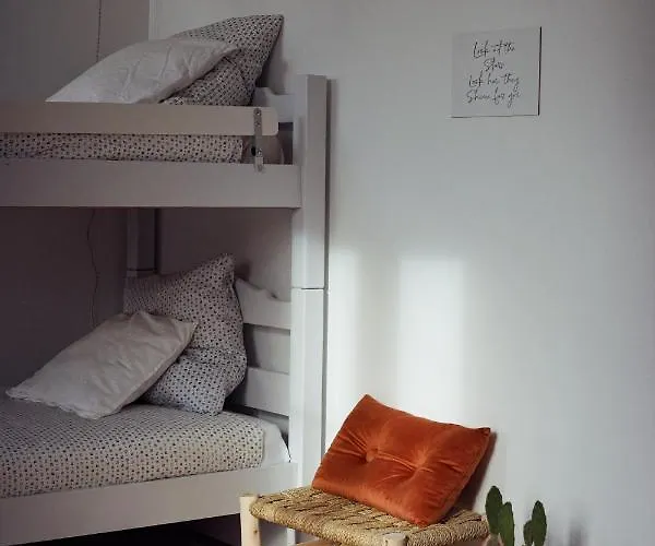 Oda ve Kahvaltı Maison Farol 4*